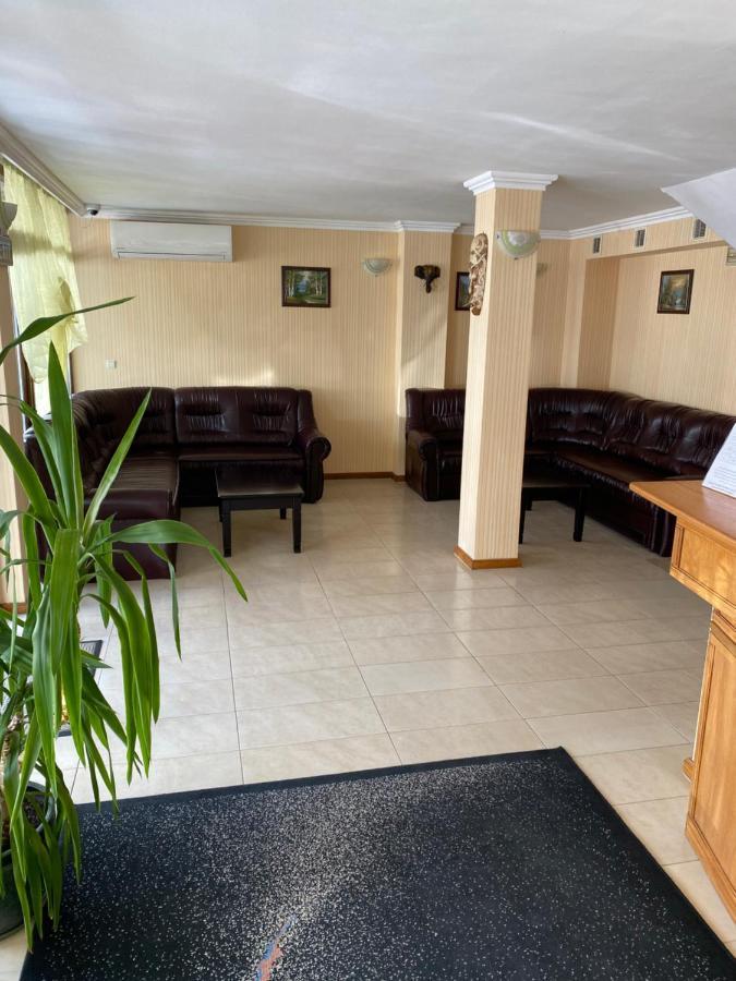 Еника Hotel Varna Exterior foto